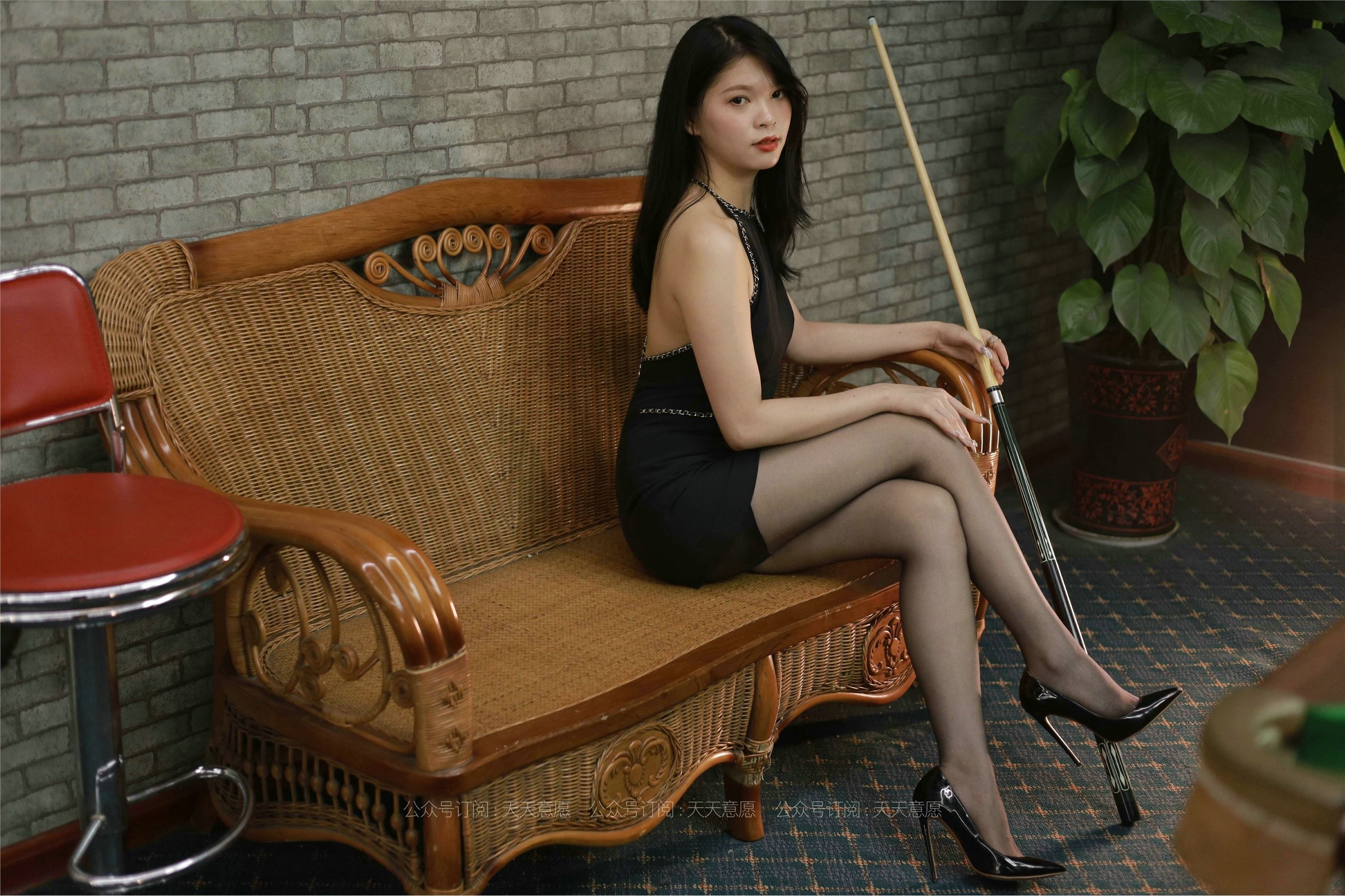 IESS异思趣向  2021.08.12 丝享家887：小七《台球长腿辣妹》